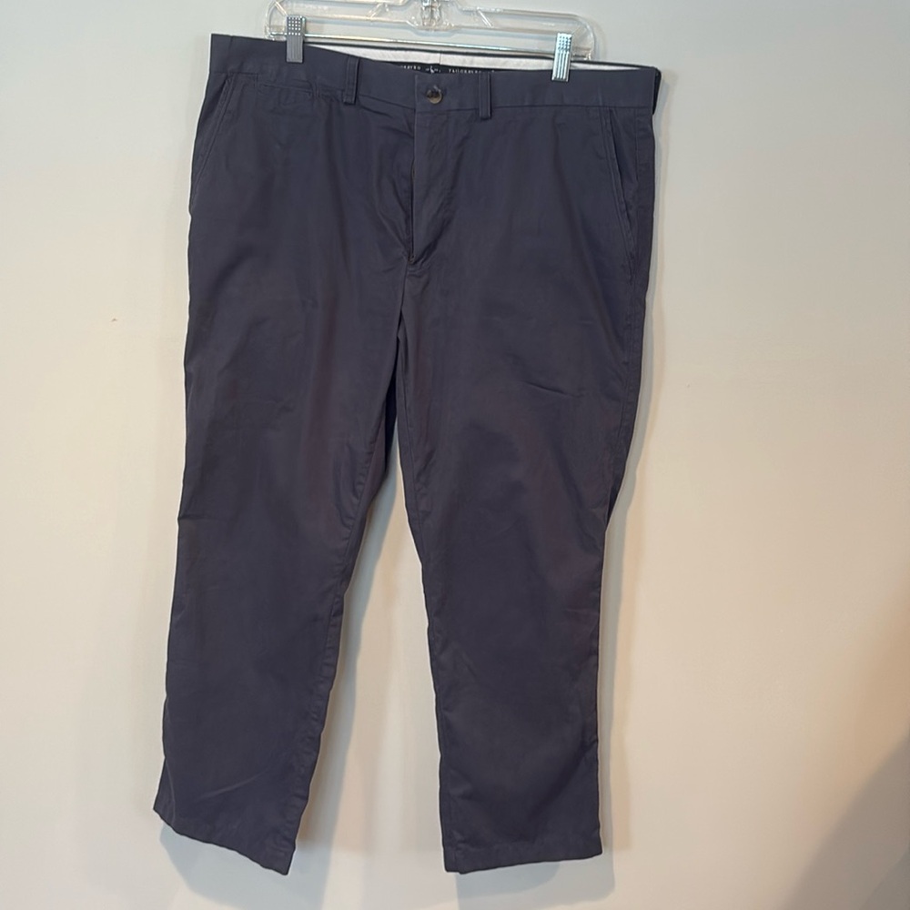 Men’s 38/32 Taylorbyrd performance pants, navy blue